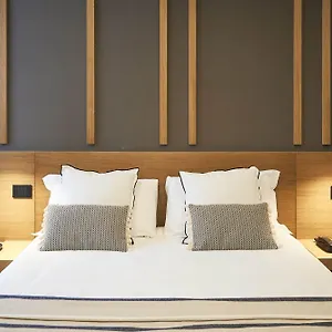 https://central-lodge.it-romehotels.com